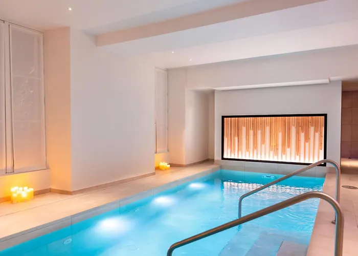 Demeures De Campagne Parc Du Coudray - Barbizon 호텔 르꾸드레몽소